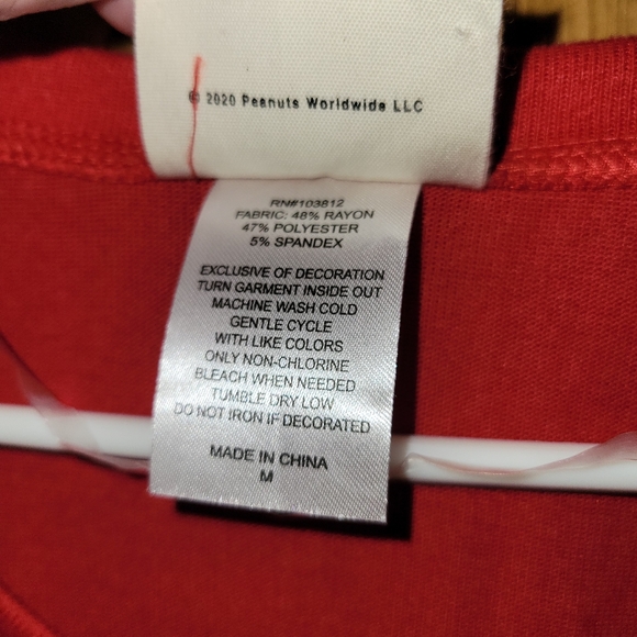 Munki Munki Snoopy Christmas Present Santa Hat Pajamas Size Medium - Picture 5 of 8